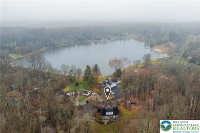 401 Echo Lake Dr, Bangor, PA 18013 - photo 4