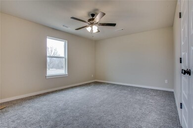 579 Story Ln, Springdale, AR 72762 - photo 5