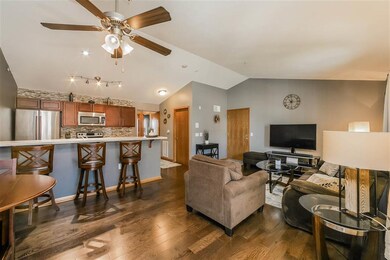 2832 Pleasant View Rd unit 201, Middleton, WI 53562 - photo 7