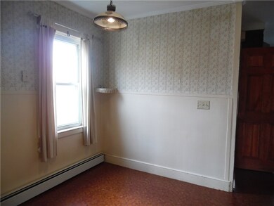 126 Main St unit 3, Warren, RI 02885 - photo 4