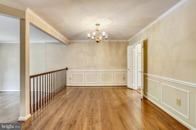 10754 Brewer House Rd, Rockville, MD 20852 - photo 7