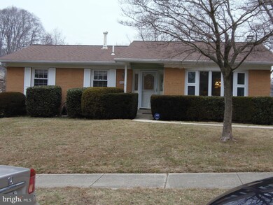 4523 Dabney Dr, Rockville, MD 20853 - photo 5