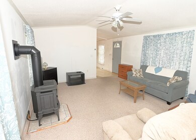 4 King Dr, West Wareham, MA 02576 - photo 5