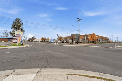 6216-6228 N Lidgerwood St, Spokane, WA 99208 - photo 7