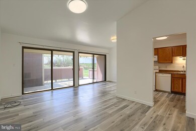 852 Louise Ct, Enola, PA 17025 - photo 5