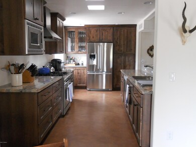 Kitchen 1