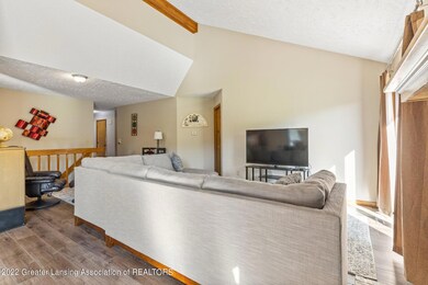 13-web-or-mls-1627-willow-creek-dr