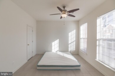 4226 La Mauricie Loop, Dumfries, VA 22025 - photo 5