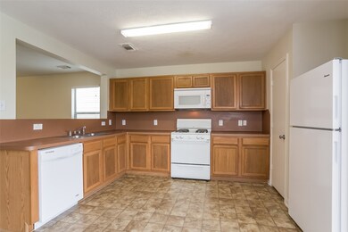 3639 Fuller Bluff Dr, Spring, TX 77386 - photo 6