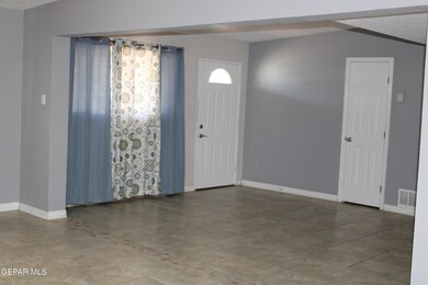 7910 Santa Maria Ct, El Paso, TX 79915 - photo 5