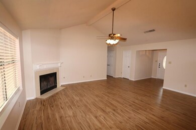 8331 Sparkling Springs Dr, Houston, TX 77095 - photo 5