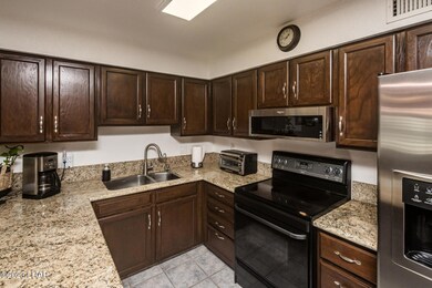 101MulberryAveUnit7_21