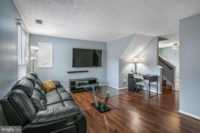 3234 Tapestry Cir, Burtonsville, MD 20866 - photo 4