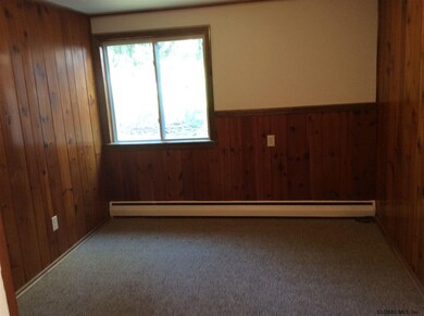 463 Winter St, Troy, NY 12180 - photo 7