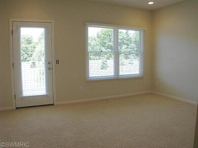 2467 Nuttall Ct unit 20, Holland, MI 49424 - photo 7