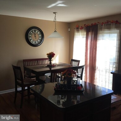 166 Freight Car Cir, Bunker Hill, WV 25413 - photo 4