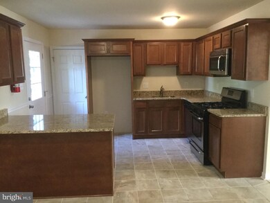 742 Maine Ave, Woodbury, NJ 08096 - photo 3