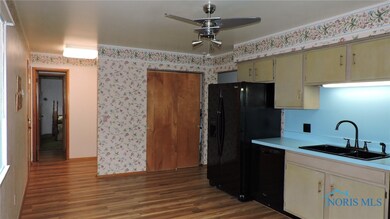 2207 Lehman Ave, Toledo, OH 43611 - photo 4