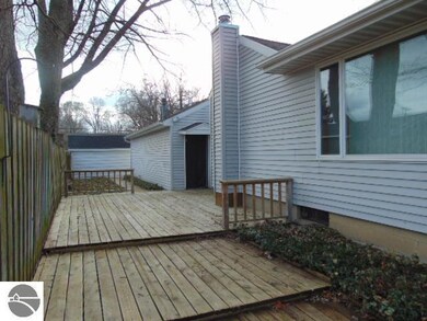 120 N Union St, Ithaca, MI 48847 - photo 4