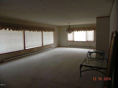 Living Room (1)