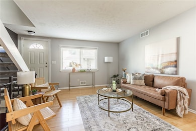 517 Eastbrooke Ln, Rochester, NY 14618 - photo 7