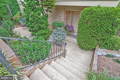 3800 Hemlock Way, Fairfax, VA 22030 - photo 4