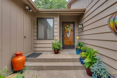 2316 SW Mayfair Place, Topeka, KS 66611 - photo 2