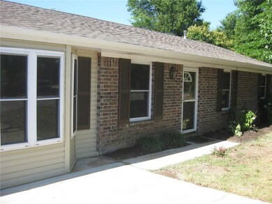 807 Linda St, Prairie Grove, AR 72753 - photo 2