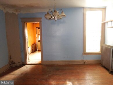 484 E Penn St, Philadelphia, PA 19144 - photo 4