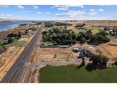 81925 Fox Ln, Umatilla, OR 97882 - photo 6