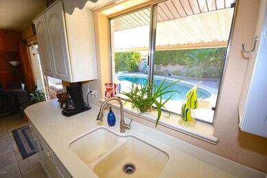 kitchenWindow