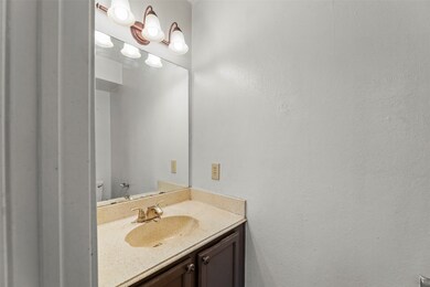 14600 Fonmeadow Dr unit 702, Houston, TX 77035 - photo 7