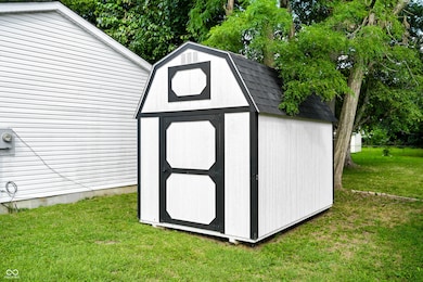 661 Smith St, Columbus, IN 47201 - photo 7