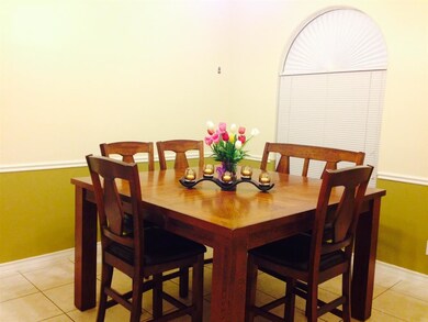 504 Pine Sisken St, Laredo, TX 78045 - photo 3