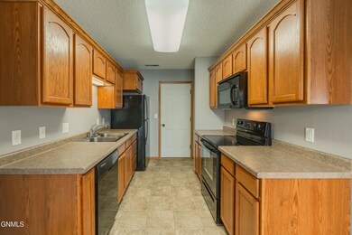 1312SorrentoCir_0013