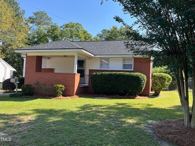 463 Mcrae Dr, Fayetteville, NC 28305 - photo 7