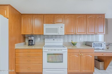 3 Oceans West Boulevard Unit 4 A-5-10