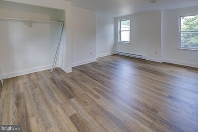 715 W 8th St, Wilmington, DE 19801 - photo 4