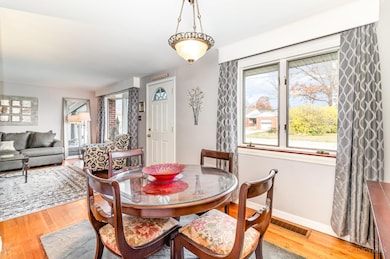 6687 Twinridge Ln, Cincinnati, OH 45224 - photo 6