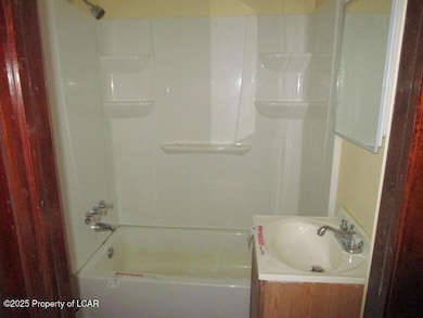 416 Park Ave, Wilkes Barre, PA 18702 - photo 6