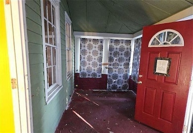 135 E Petain St, Prichard, AL 36610 - photo 2