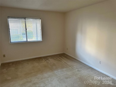 6121 Heathstone Ln unit B, Charlotte, NC 28210 - photo 6