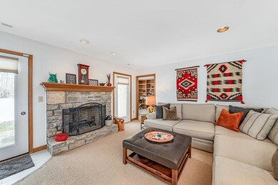 LLP_1955.jpg-SMALL
