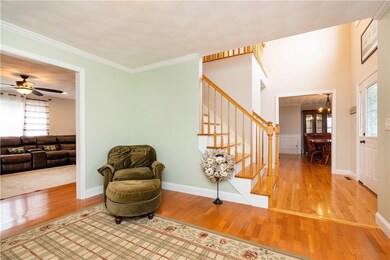 210 Potters Ave, Warwick, RI 02886 - photo 5