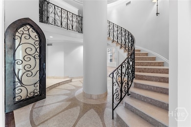 300 Bull St unit 704, Savannah, GA 31401 - photo 5