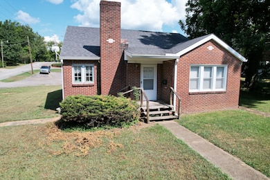 100 Murphree Ave, Centerville, TN 37033 - photo 6