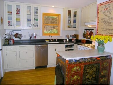 23 Burt St, Bellows Falls, VT 05101 - photo 7