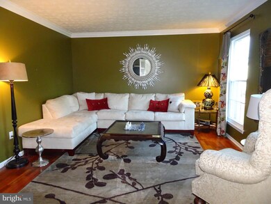 7804 Limestone Ct, Ellicott City, MD 21043 - photo 2