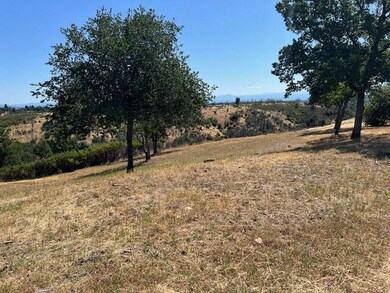 towards Mt Lassen