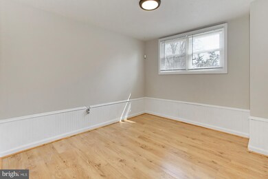 107 Runyon Ct, Manassas Park, VA 20111 - photo 7